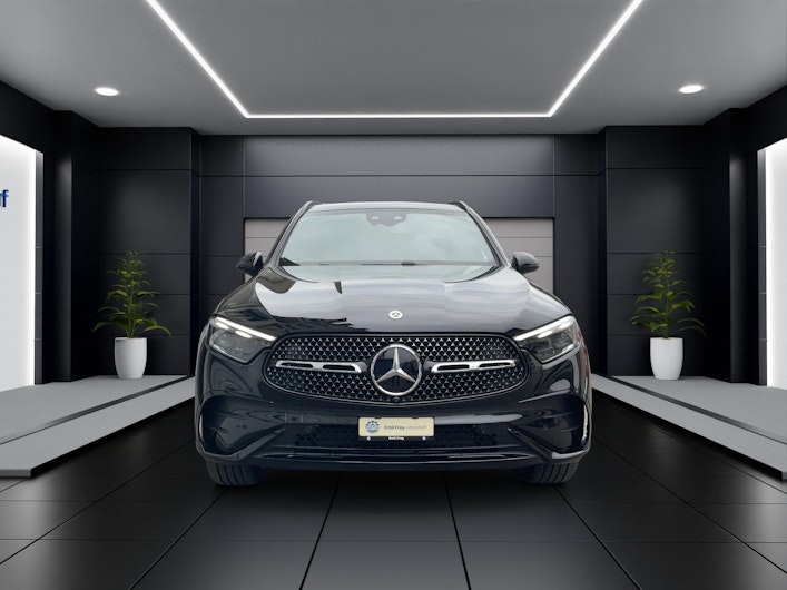 Vehicle image MERCEDES-BENZ GLC 300