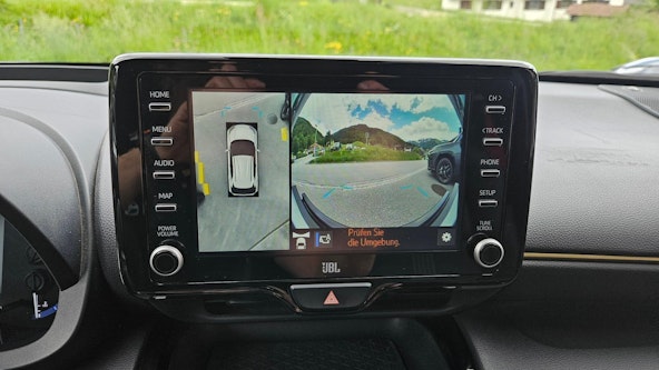 Vehicle image 8 Vehicle image 8