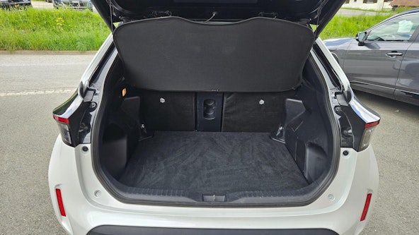 Vehicle image 4 Vehicle image 4