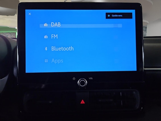 Vehicle image 14 Vehicle image 14