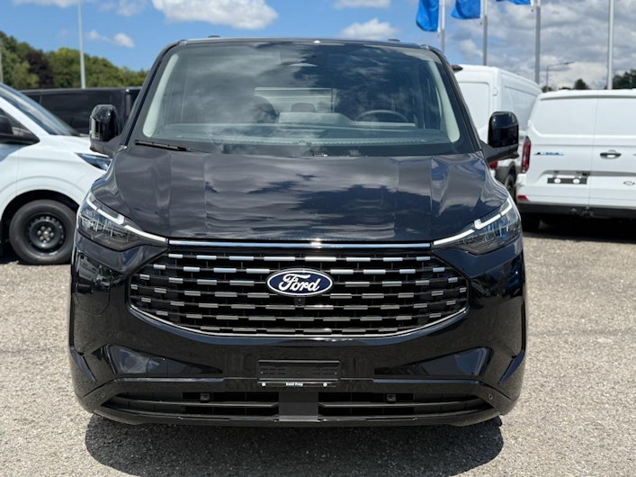 Vehicle image FORD TOURNEO