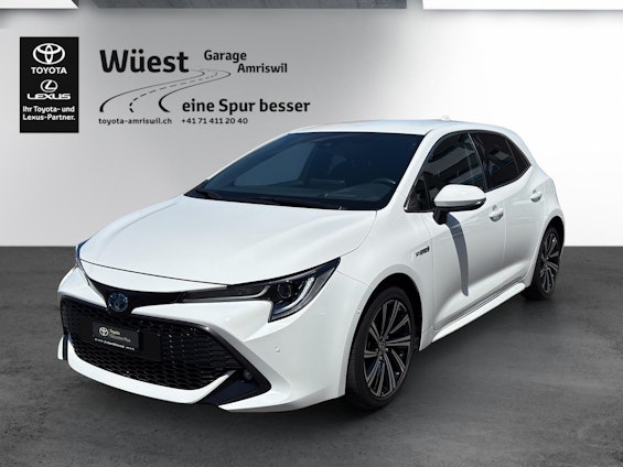 First vehicle image