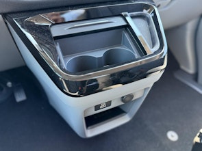 Vehicle image FORD Tourneo C Bus 340 L2 2.5 Duratec 233 Titanium PHEV