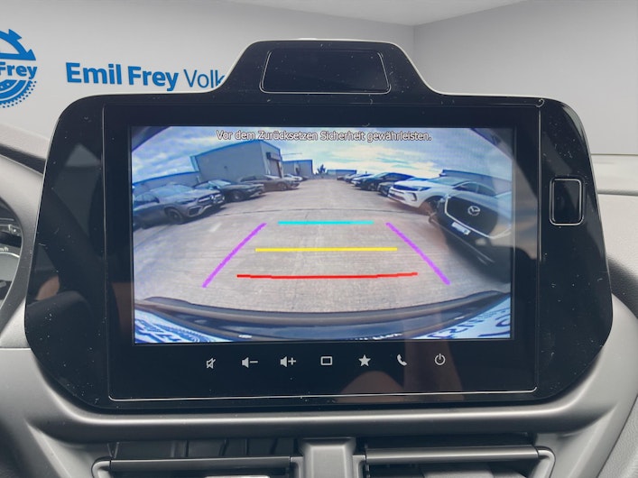 Vehicle image SUZUKI S-CROSS