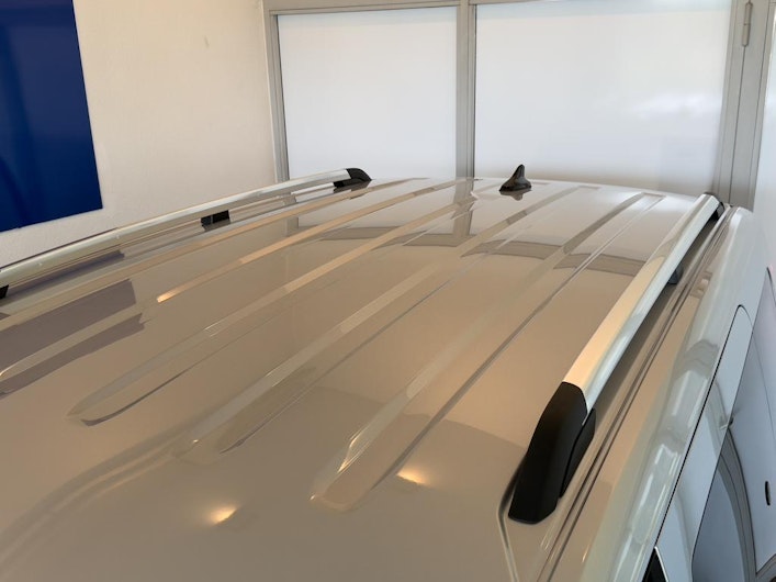 Vehicle image FORD TOURNEO CONNECT