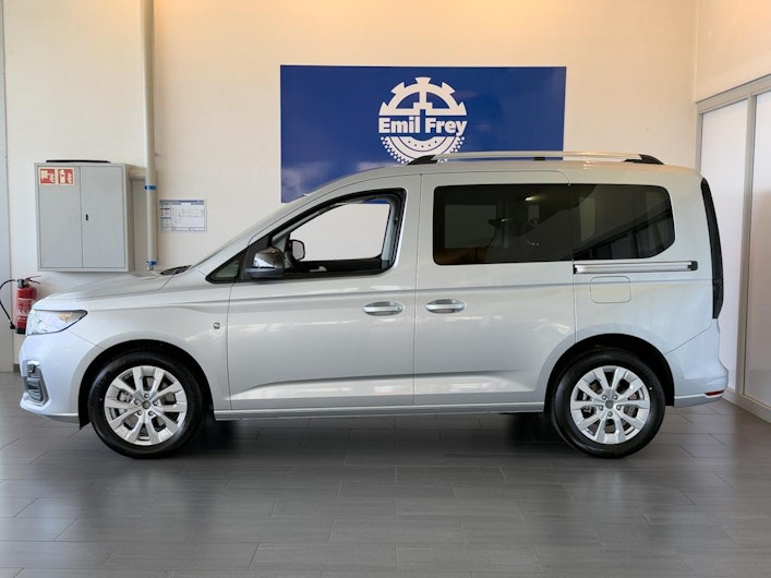 Vehicle image FORD TOURNEO CONNECT