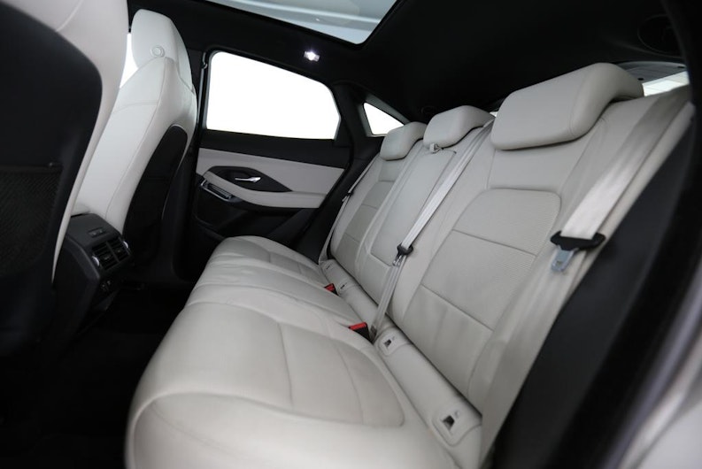 Vehicle image JAGUAR E-PACE