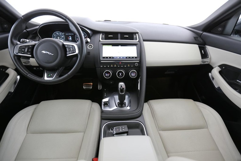 Vehicle image JAGUAR E-PACE