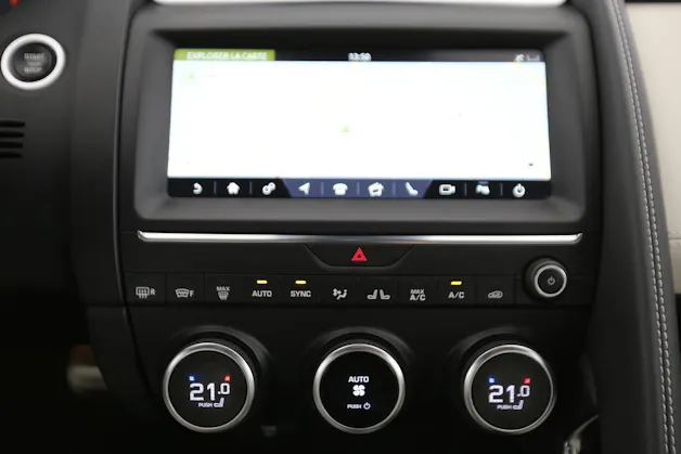 Jaguar E-Pace 2.0 T 250 R-Dynamic S AWD