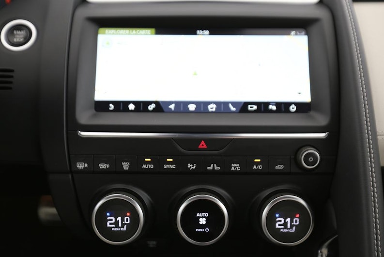 Vehicle image JAGUAR E-PACE