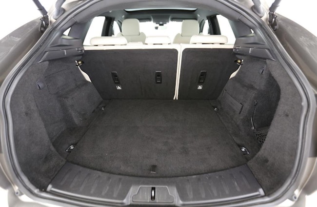 Vehicle image 9 Vehicle image 9