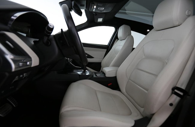 Vehicle image 2 Vehicle image 2