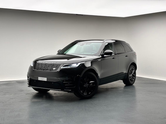First vehicle image
