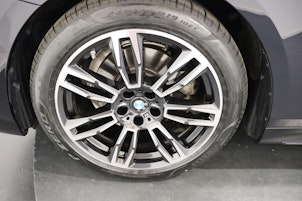 Vehicle image BMW 520d xDrive Touring