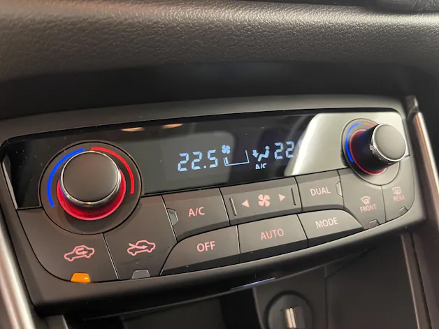 Suzuki S-Cross 1.4 T Compact Top Hybrid 4x4