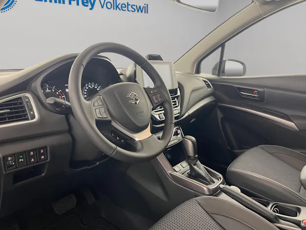 Suzuki S-Cross 1.4 T Compact Top Hybrid 4x4