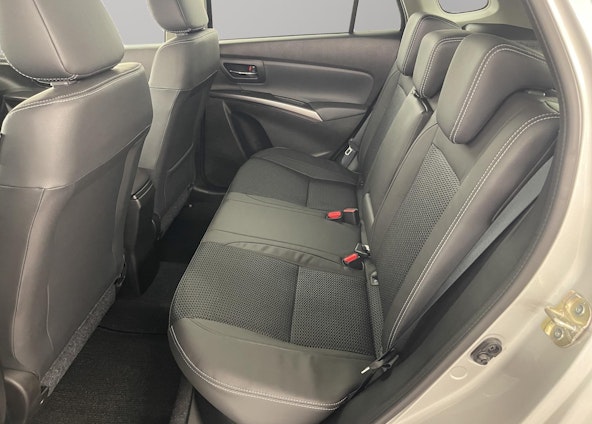 Vehicle image 7 Vehicle image 7