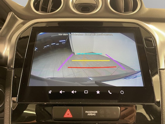 Vehicle image 9 Vehicle image 9