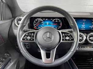 Mercedes-Benz GLA 220 d Progressive 4matic