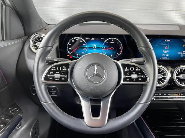 Mercedes-Benz GLA 220 d Progressive 4matic