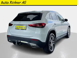 Mercedes-Benz GLA 220 d Progressive 4matic