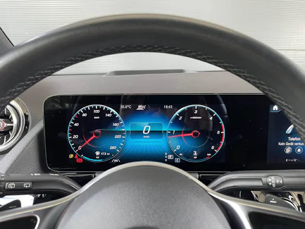 Mercedes-Benz GLA 220 d Progressive 4matic
