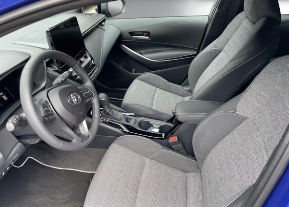 Vehicle image 8 Vehicle image 8