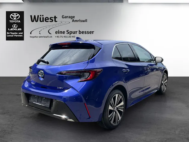 Toyota Corolla 1.8 HSD Trend