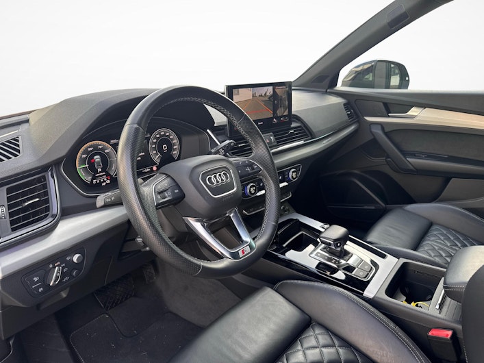 immagine del veicolo AUDI Q5