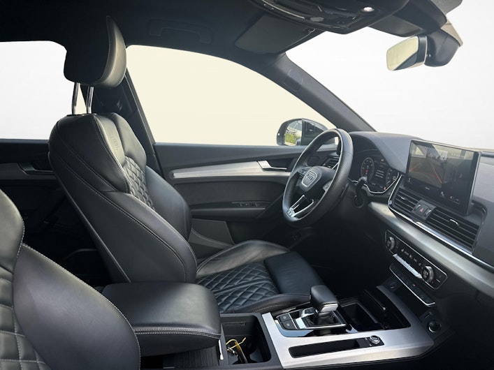 immagine del veicolo AUDI Q5