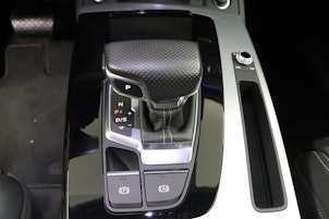 Vehicle image AUDI Q5 Sportback 2.0 50 TFSI e S Line quattro S-Tronic