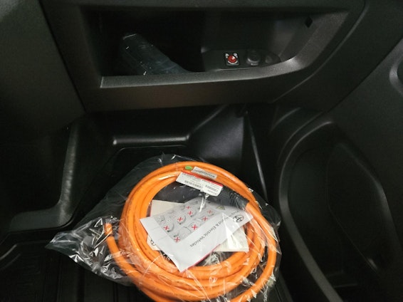 Vehicle image 20