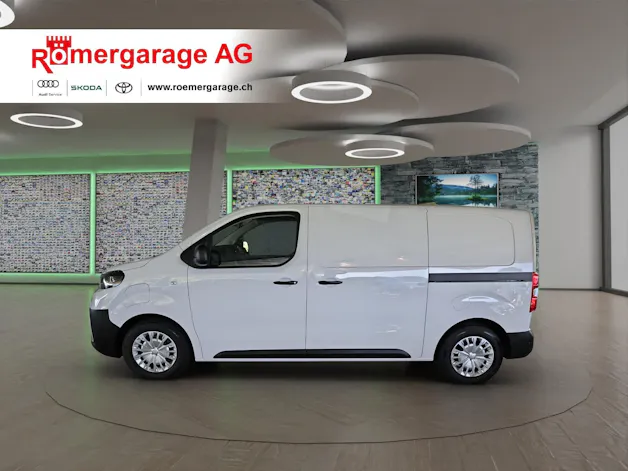 Toyota PROACE Van L1 75KWh Advanced