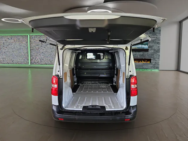 Toyota PROACE Van L1 75KWh Advanced