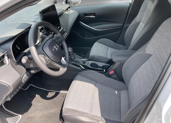 Vehicle image 26 Vehicle image 26