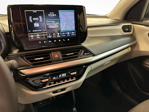 https://vehicle.imgix.net/3904697/923baf87-e4df-434e-b546-408481adfb86.jpg
