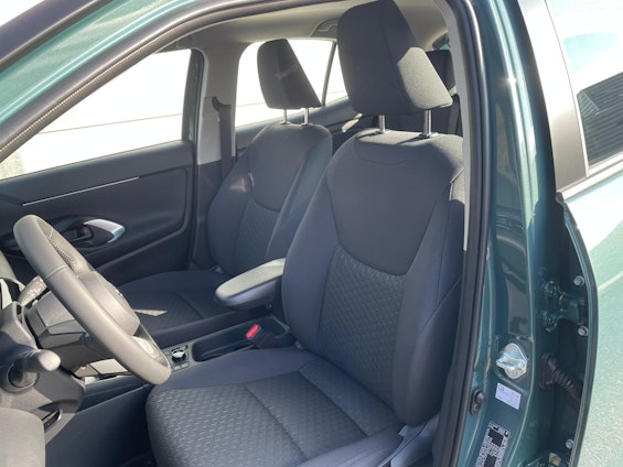 Vehicle image 6 Vehicle image 6