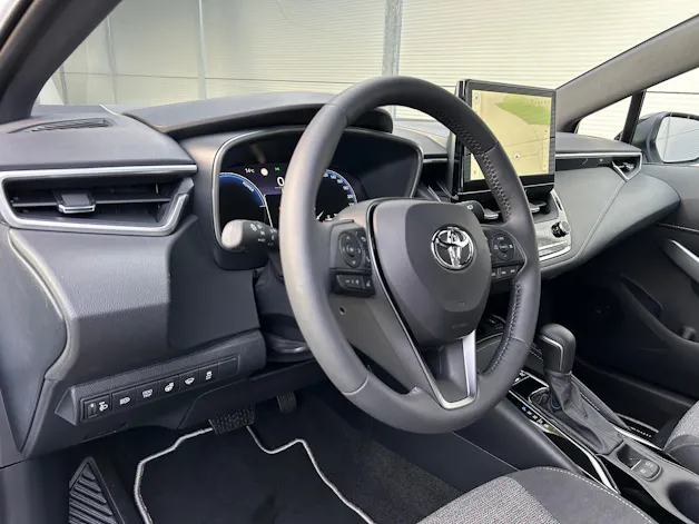 Toyota Corolla 1.8 HSD Trend