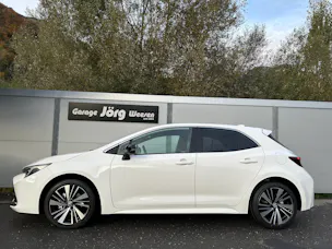 Toyota Corolla 1.8 HSD Trend