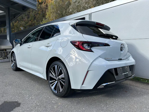 Toyota Corolla 1.8 HSD Trend