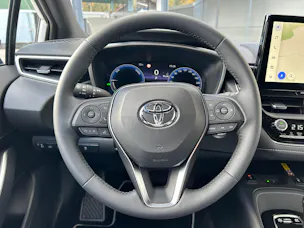 Toyota Corolla 1.8 HSD Trend