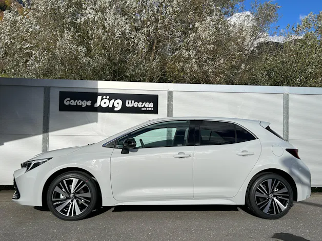 Toyota Corolla 1.8 HSD Trend
