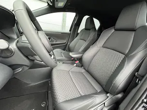 Toyota Yaris 1.5 VVT-i HSD Premium