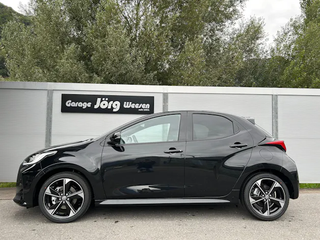 Toyota Yaris 1.5 VVT-i HSD Premium