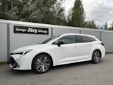 First vehicle image