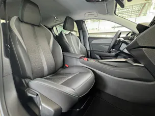 Peugeot 308 1.2 Hybrid Allure