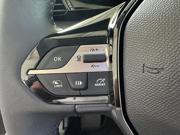 Peugeot 308 1.2 Hybrid Allure