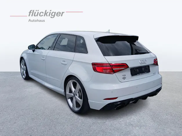 Audi RS3 Sportback 2.5 T FSI quattro S-Tronic