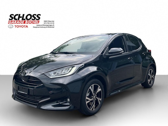 First vehicle image