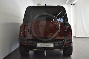 Vehicle image LAND ROVER Defender 110 2.0 P300e Sedona Edition - Pneumatici invenali inclusi